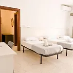 Mediterranean ヴィラ セント・ポールズ・ベイ