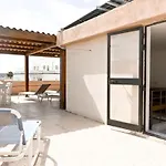 Mediterranean ヴィラ セント・ポールズ・ベイ